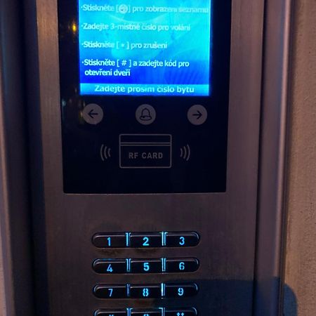 Charles Square Prague Apartment Екстериор снимка
