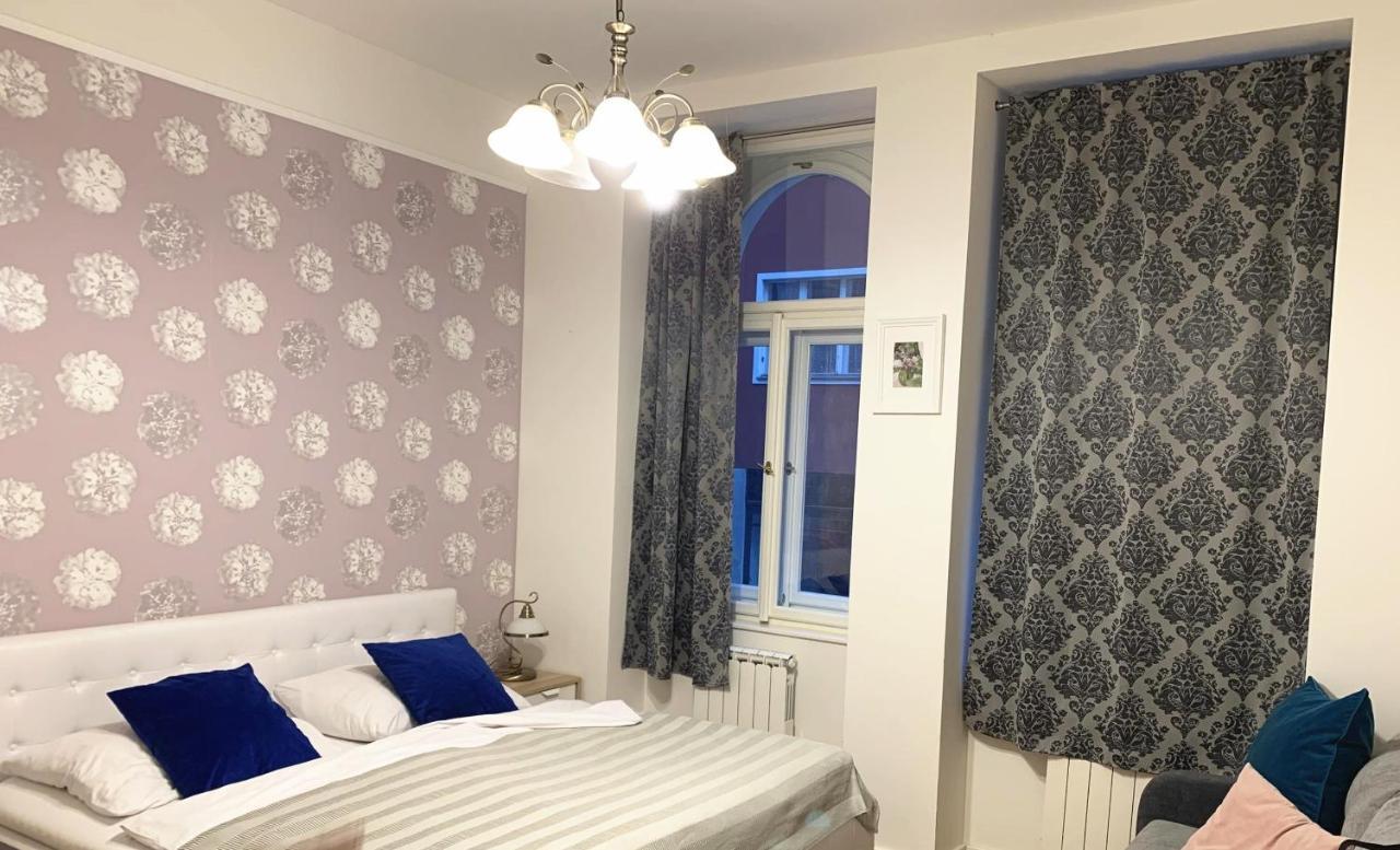Charles Square Prague Apartment Екстериор снимка