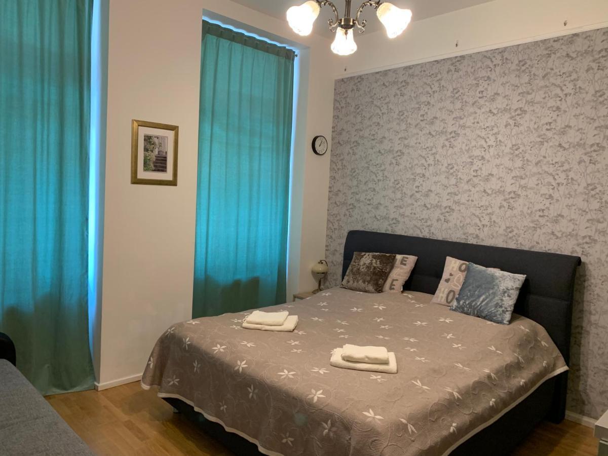 Charles Square Prague Apartment Екстериор снимка