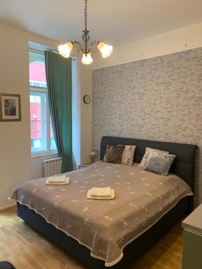 Charles Square Prague Apartment Екстериор снимка